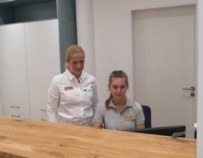 https://www.erlangen-tierarzt.de/wp-content/uploads/2020/12/schwabachgrund-praxis-4-400x312.jpg